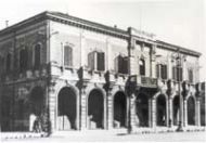 Il palazzo comunale agli inizi del Novecento